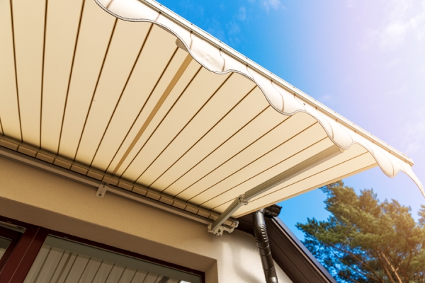 White color sunshades and open sky view